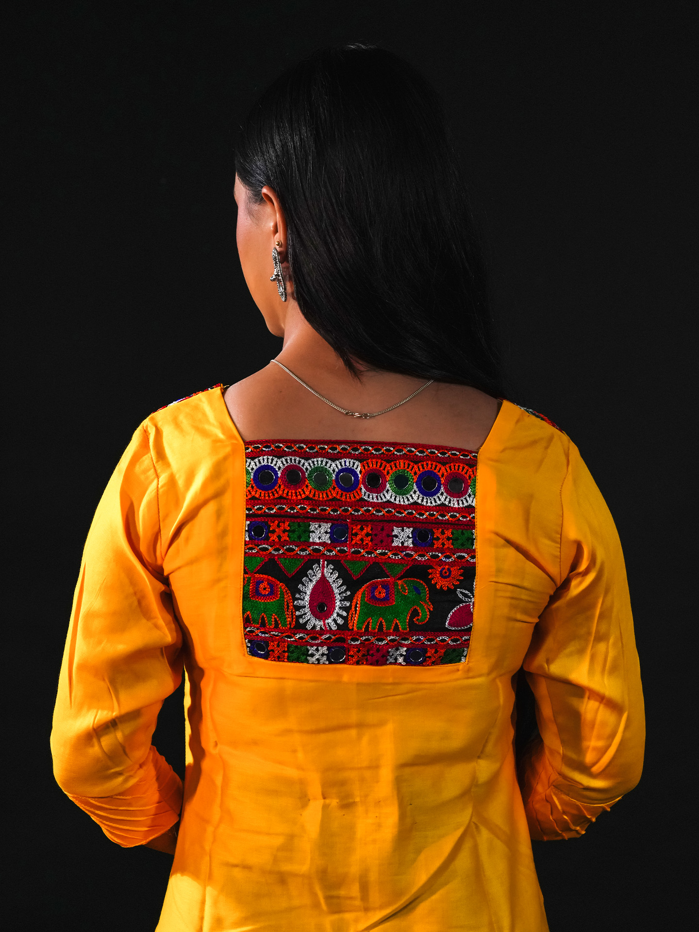 Vastrakosh Ethnic gallery photograph 8